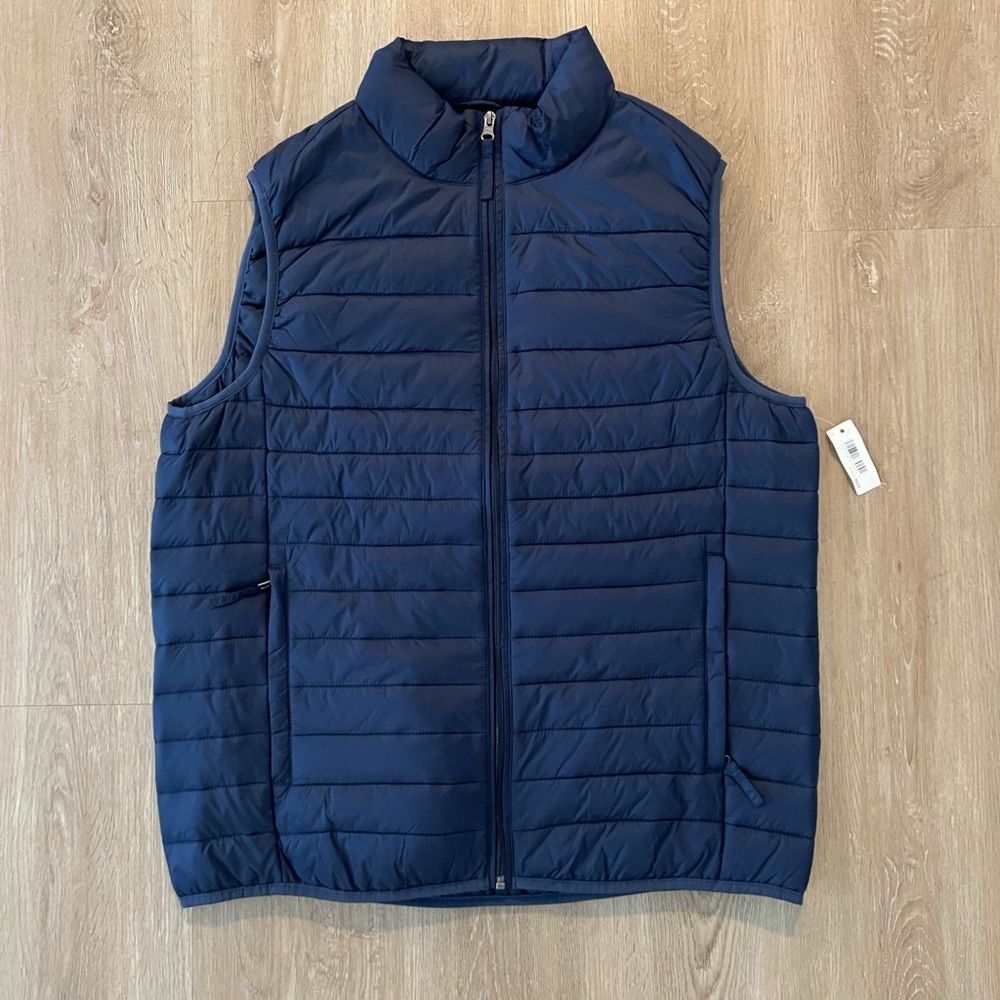 Mens M Amazon Essentials Packable Puffer Vest NWT